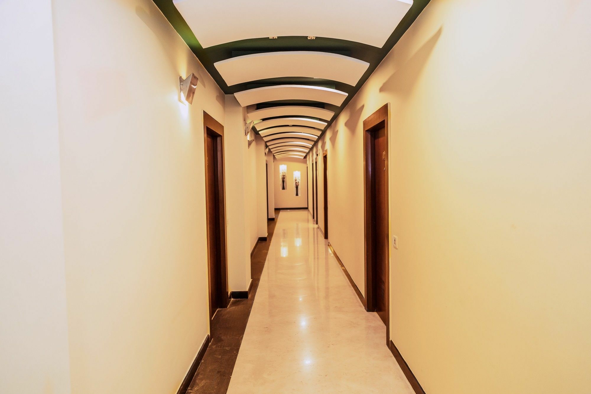 Fabhotel Oriental Suites บังกาลอร์ ภายนอก รูปภาพ